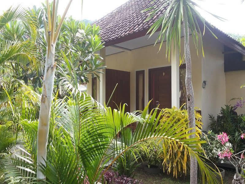 Star East Bungalows Amed  Ngoại thất bức ảnh